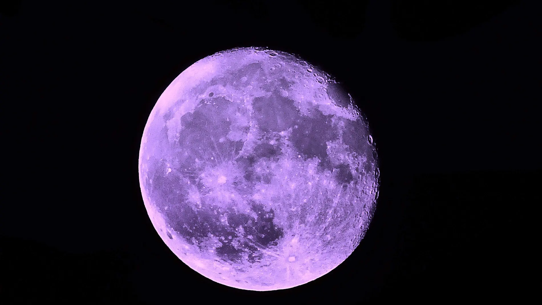 Luna de fresa 